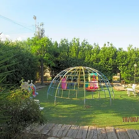 Pescandora 3*