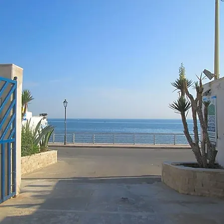 Bed & Breakfast Pescandora 3*